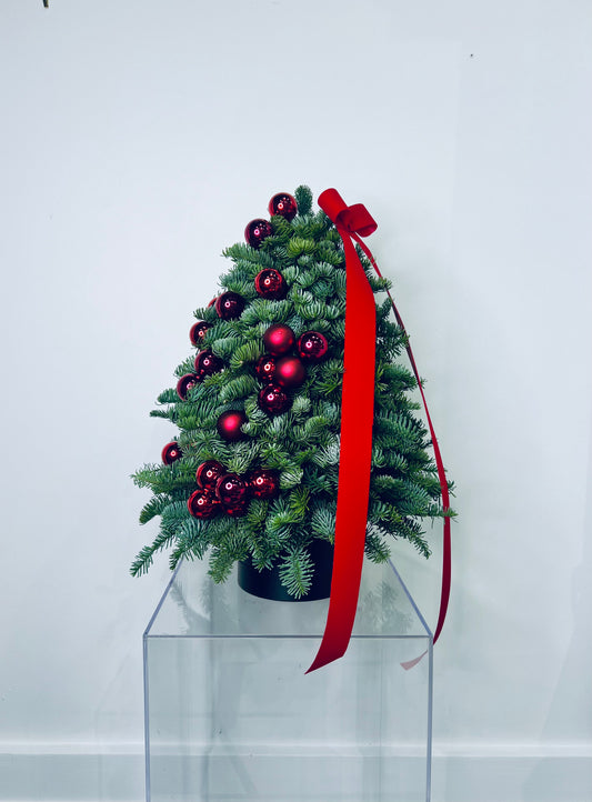 Classic Red Bow Mini Christmas Tree
