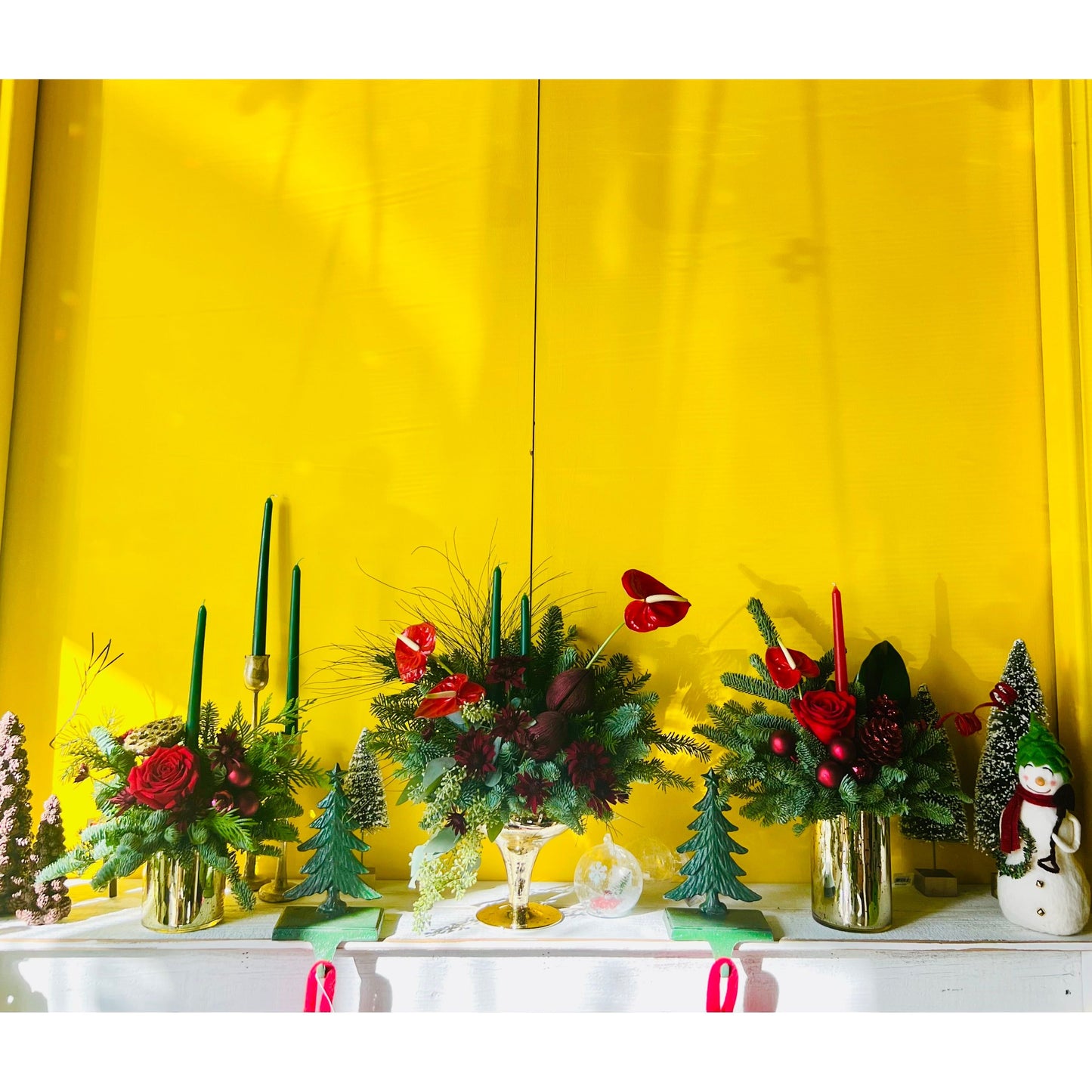 Golden Glow Christmas Arrangement