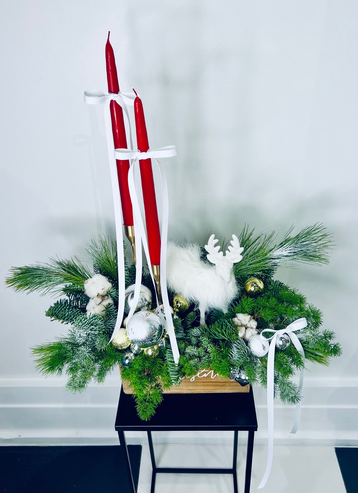 White Deer Wood Box Centerpiece