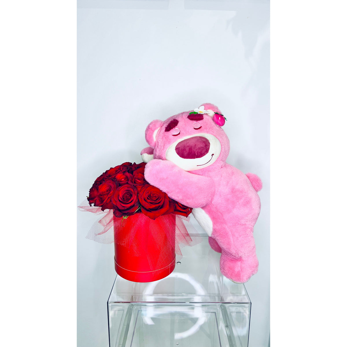 Strawberry Snuggle Rose Box