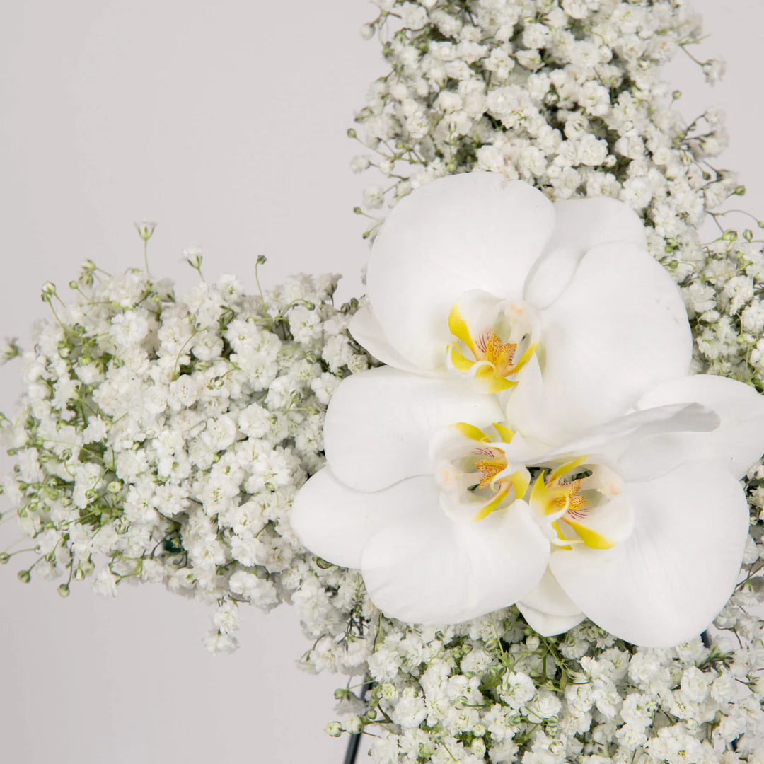 Baby’s Breath Sympathy Cross