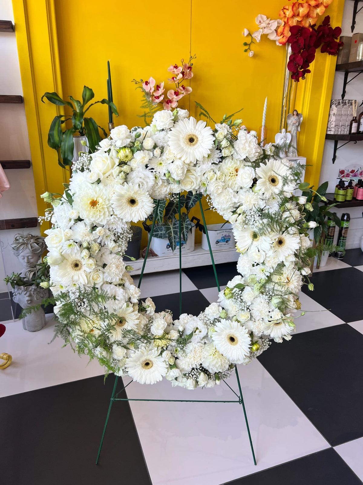 Classic White Sympathy Wreath