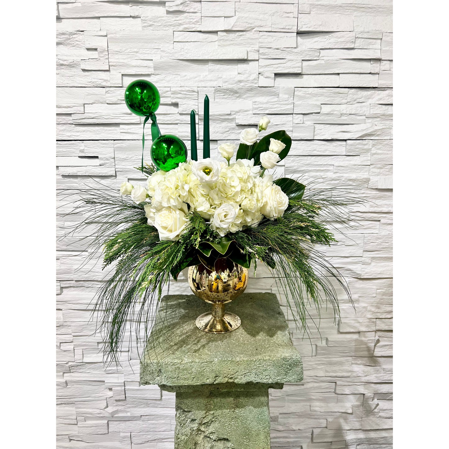 Winter Wonderland Arrangement